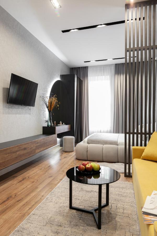 Dream Apartament On Drahomanova Street Lviv Eksteriør bilde