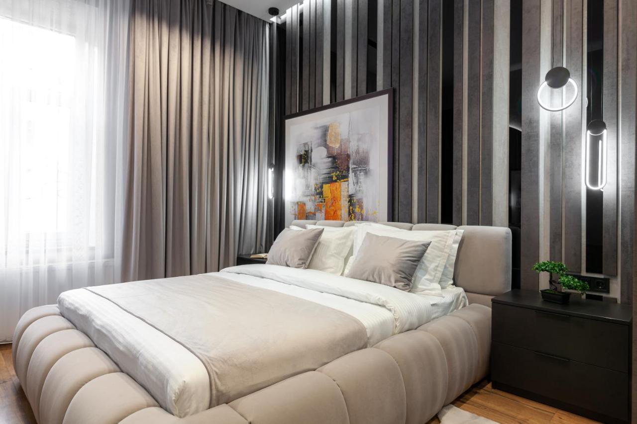 Dream Apartament On Drahomanova Street Lviv Eksteriør bilde