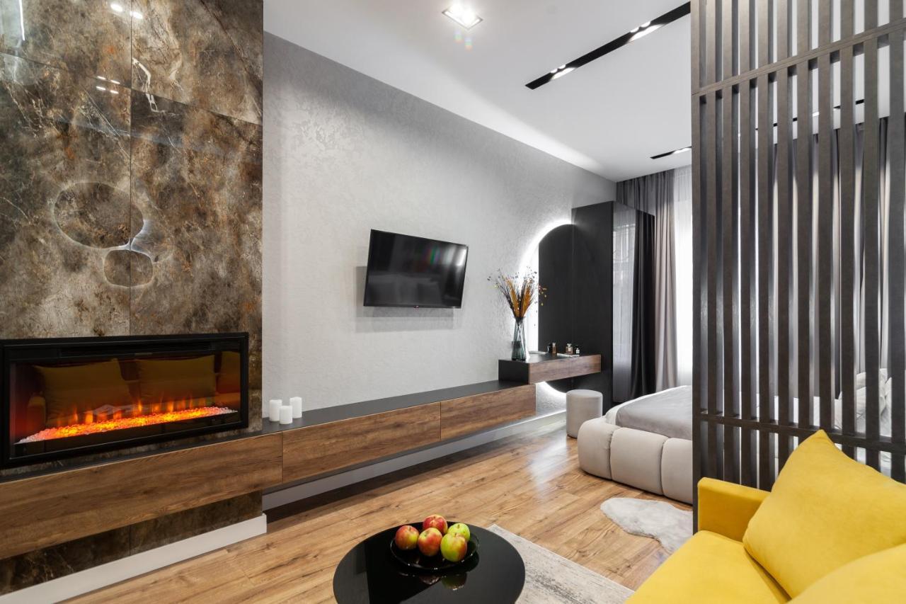 Dream Apartament On Drahomanova Street Lviv Eksteriør bilde