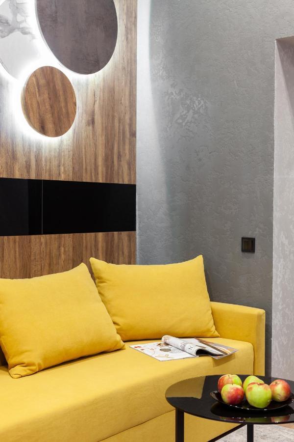 Dream Apartament On Drahomanova Street Lviv Eksteriør bilde