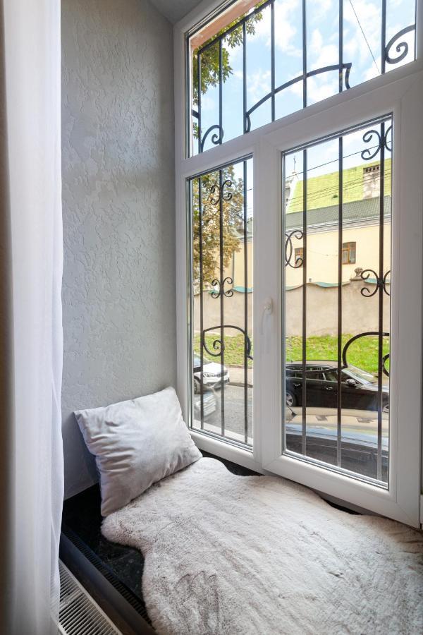 Dream Apartament On Drahomanova Street Lviv Eksteriør bilde