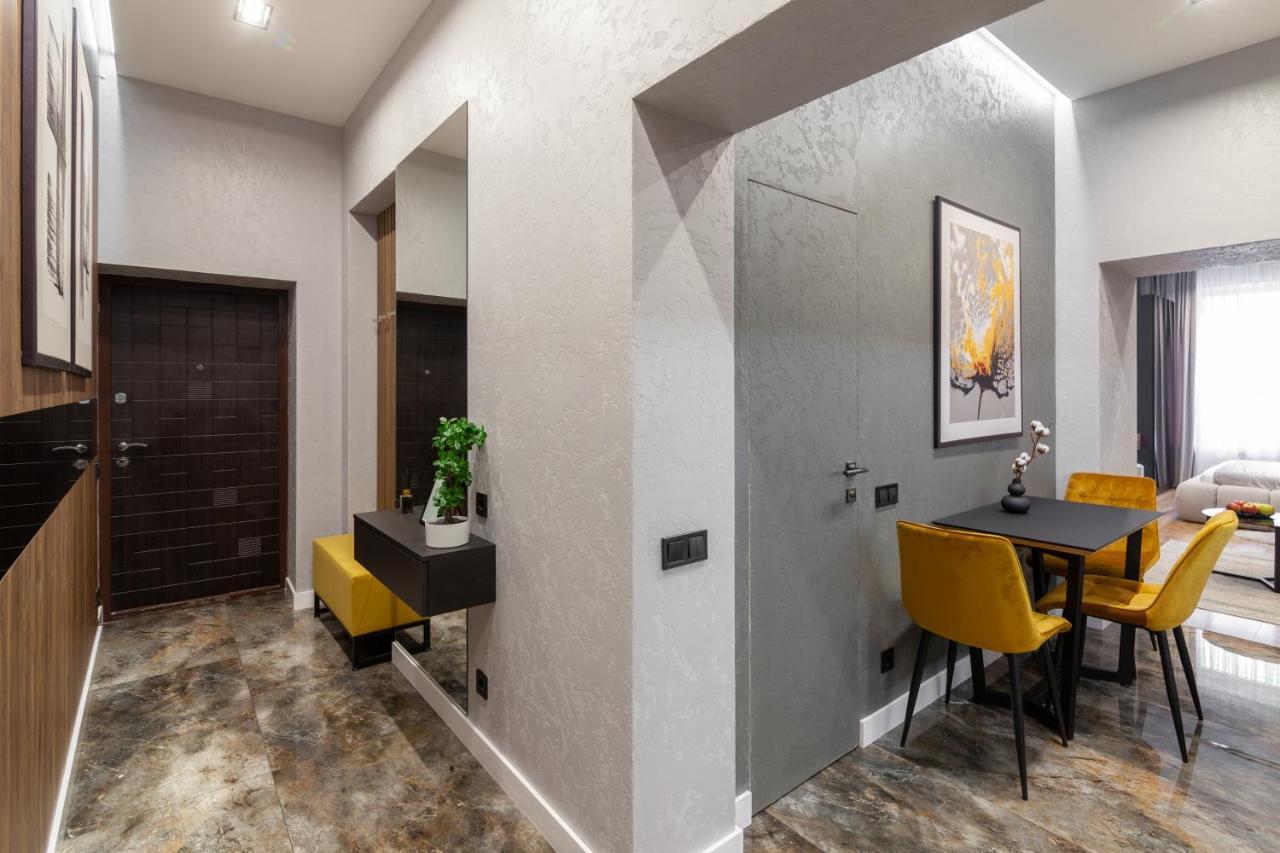 Dream Apartament On Drahomanova Street Lviv Eksteriør bilde